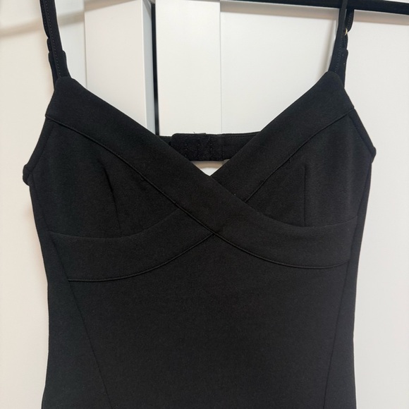 Meshki Thalia Crepe Mini Dress - Picture 6 of 9